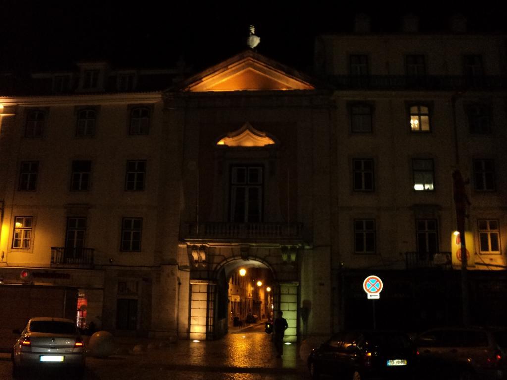 Alojamento Local Pensao Rossio Lisbon Exterior photo
